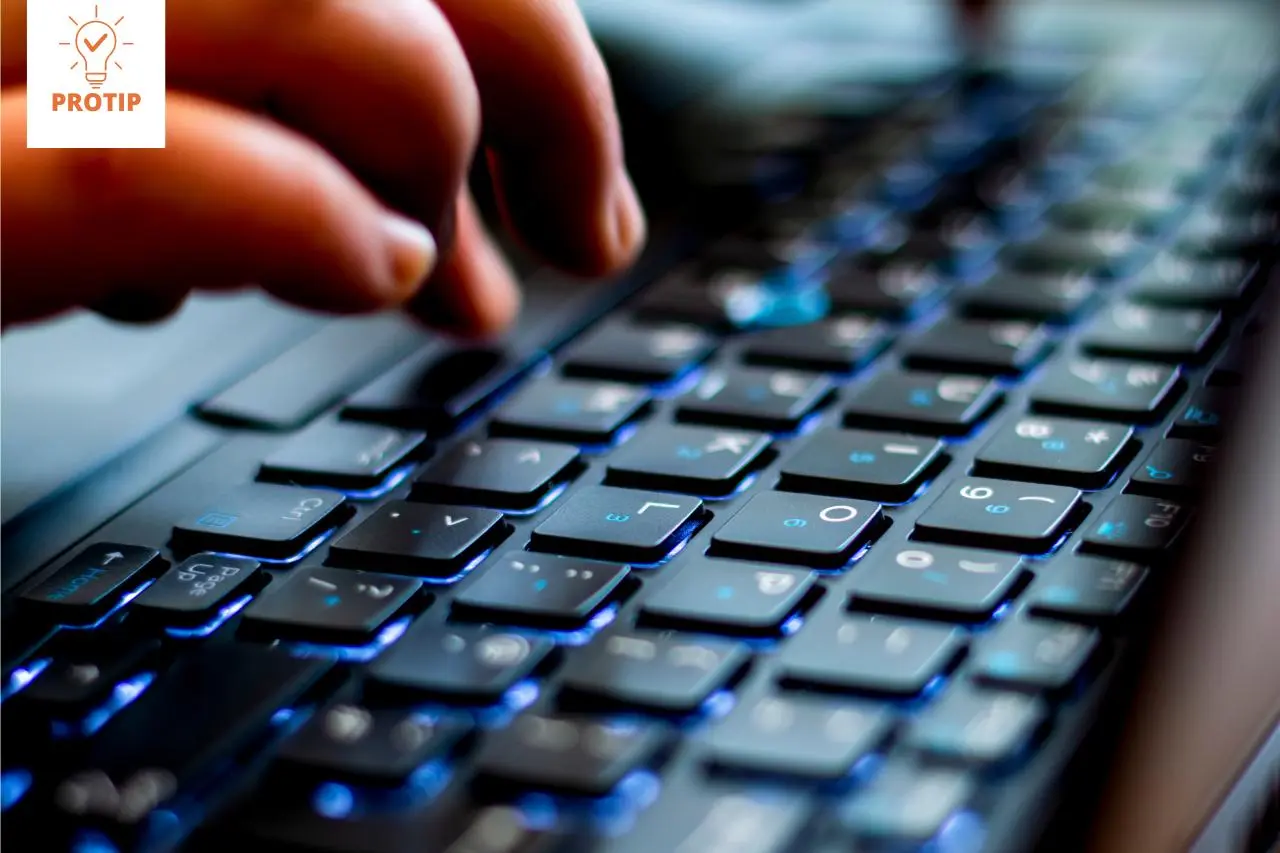 Metoda wpisywania symbolu @ na klawiaturze MacBooka